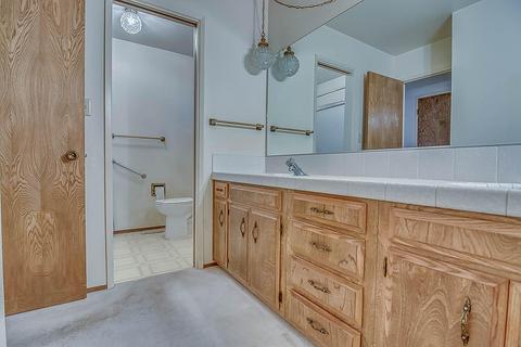 625 Hampton Dr, Lodi, CA 95242 photo 12