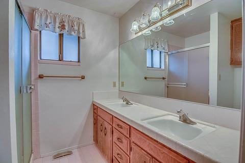 625 Hampton Dr, Lodi, CA 95242 photo 15