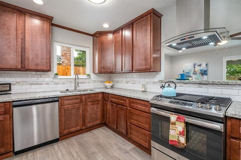 1620 Castilla Way, Modesto, CA 95355 photo 5
