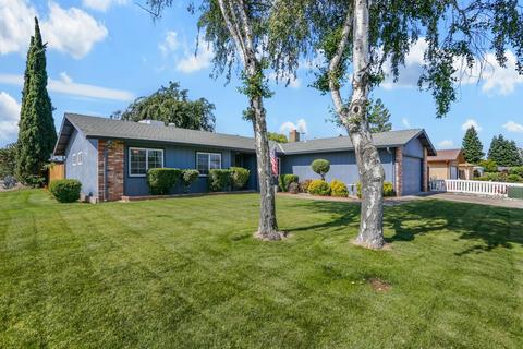 104 Arbor Ct, Lodi, CA 95240 photo 3