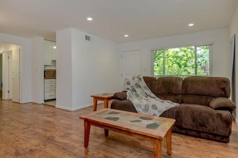 2818 Bidwell St #4, Davis, CA 95618 photo 6