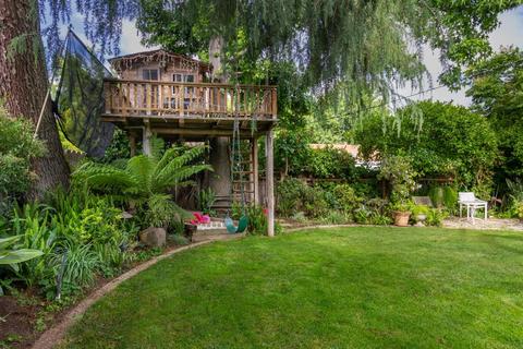 1204 E Rumble Rd, Modesto, CA 95350 photo 34