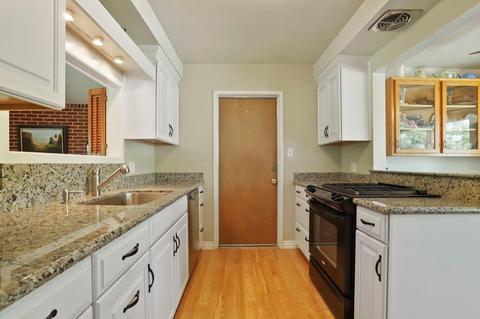 766 S Crescent Ave, Lodi, CA 95240 photo 9