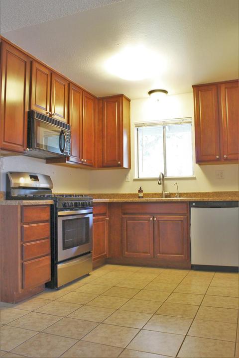 2516 Bellamy St, Modesto, CA 95354 photo 6