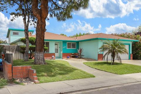 2934 Elsinore Dr, Tracy, CA 95376 photo 1