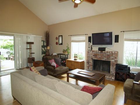 2321 St Lawrence Ln, Modesto, CA 95356 photo 8