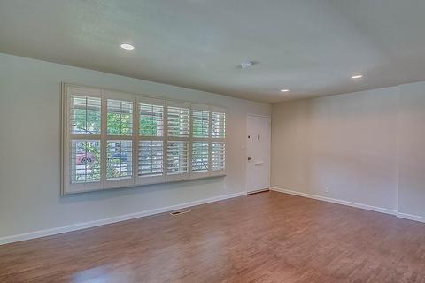 423 E Downs, Stockton, CA 95204 photo 12