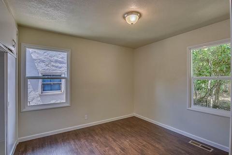 423 E Downs, Stockton, CA 95204 photo 15
