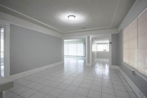1007 S Madison St, Modesto, CA 95351 photo 7
