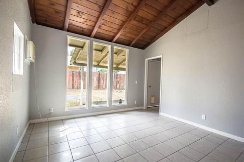 1007 S Madison St, Modesto, CA 95351 photo 27