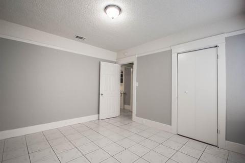 1007 S Madison St, Modesto, CA 95351 photo 12