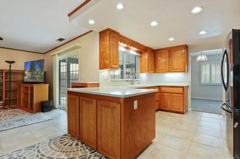 1061 Cabernet Ln, Manteca, CA 95337 photo 8