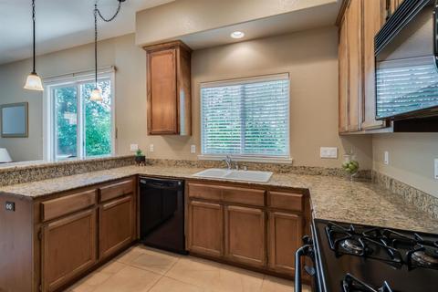 4013 Cobblestone Ln, Carmichael, CA 95608 photo 11