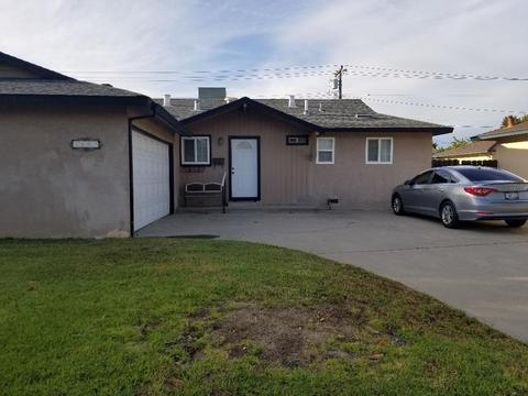 1807 Jackson St, Lodi, CA 95242 photo 3