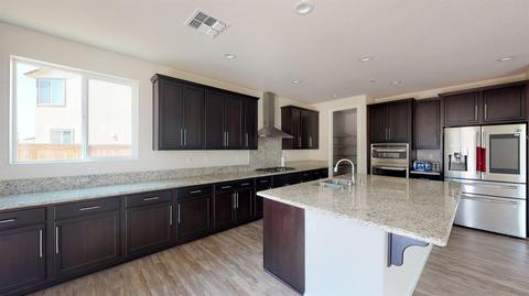2526 Eisenhower Pl, Manteca, CA 95337 photo 10