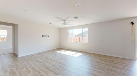 2526 Eisenhower Pl, Manteca, CA 95337 photo 6