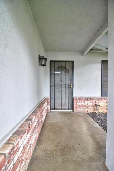 3208 Cato Ct, Modesto, CA 95354 photo 9