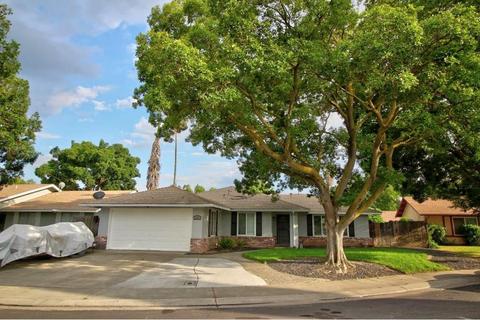 3208 Cato Ct, Modesto, CA 95354 photo 2