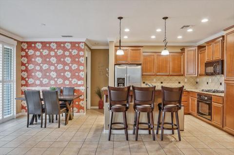 1770 Dalia Pl, Manteca, CA 95337 photo 12