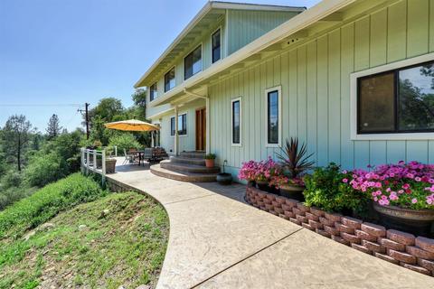 995 Bridgeview Dr, Placerville, CA 95667 photo 2