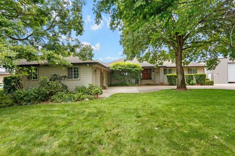 4810 E Armstrong Rd, Lodi, CA 95240 photo 5