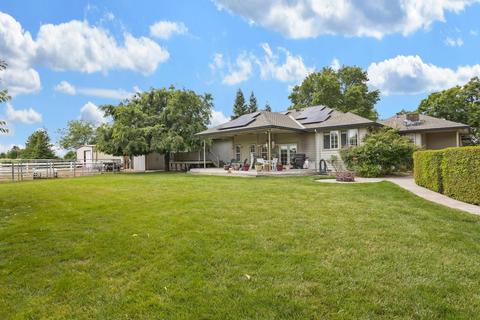4810 E Armstrong Rd, Lodi, CA 95240 photo 31