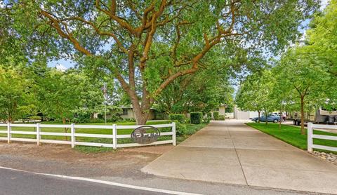 4810 E Armstrong Rd, Lodi, CA 95240 photo 1