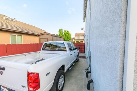 727 Bishop, Manteca, CA 95337 photo 57