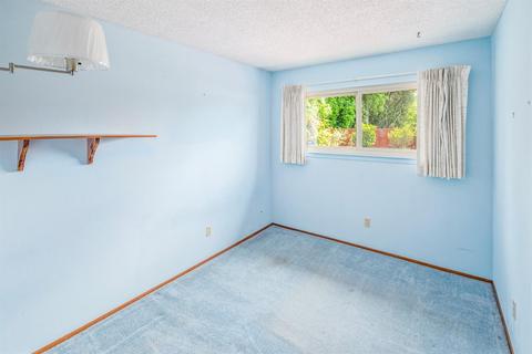 6206 Longmont Way, Carmichael, CA 95608 photo 17