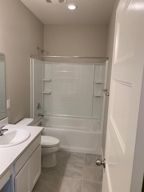 2364 Cornwall Ave, Manteca, CA 95337 photo 8