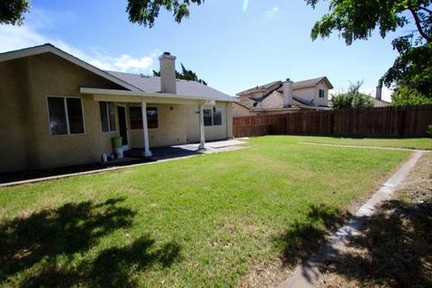 241 Thomsen, Lathrop, CA 95330 photo 3