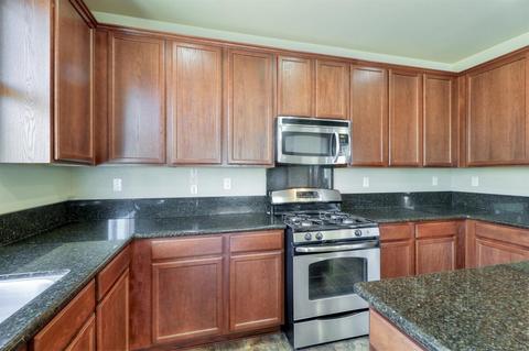 566 Homestead Ave, Lathrop, CA 95330 photo 13