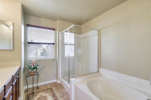 566 Homestead Ave, Lathrop, CA 95330 photo 26