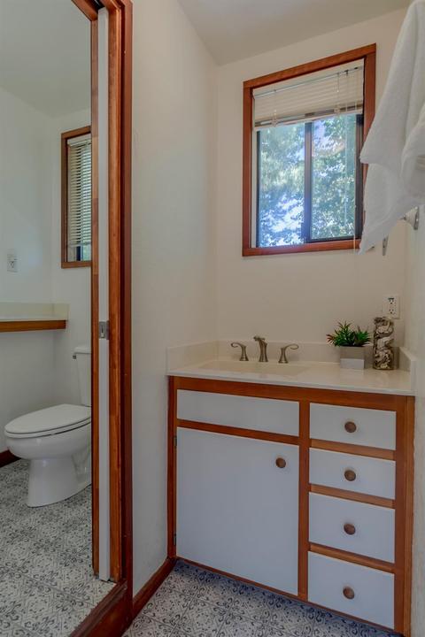 27276 Meadowbrook Dr, Davis, CA 95618 photo 34