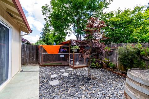 904 La Coruno St, Davis, CA 95618 photo 25