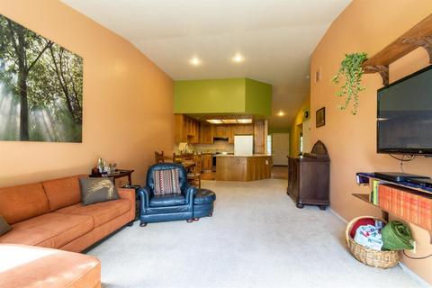 904 La Coruno St, Davis, CA 95618 photo 18