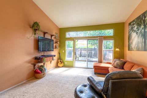 904 La Coruno St, Davis, CA 95618 photo 15