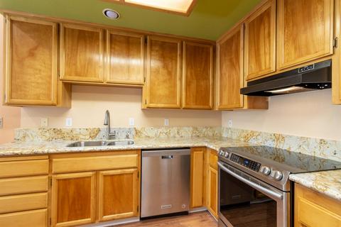 904 La Coruno St, Davis, CA 95618 photo 11