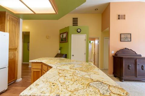 904 La Coruno St, Davis, CA 95618 photo 12