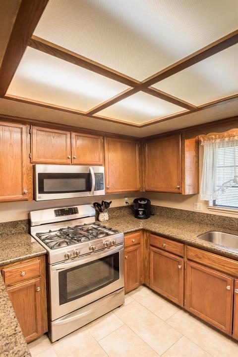 913 Panama Dr, Modesto, CA 95351 photo 9