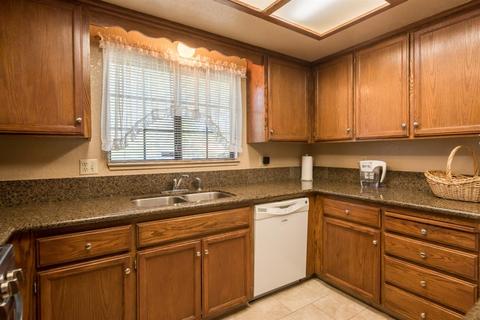 913 Panama Dr, Modesto, CA 95351 photo 8