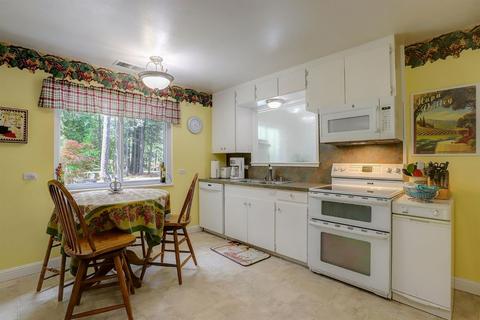 10318 Crestview Dr, Grass Valley, CA 95949 photo 9