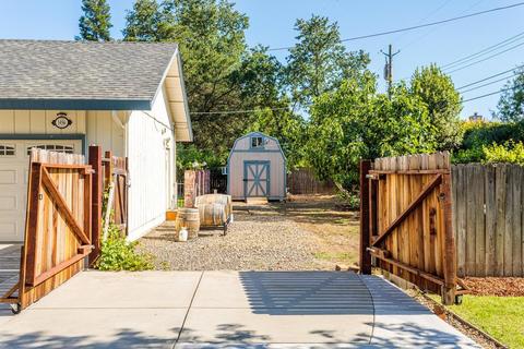 5456 Locust Ave, Carmichael, CA 95608 photo 5