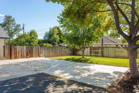 5456 Locust Ave, Carmichael, CA 95608 photo 3
