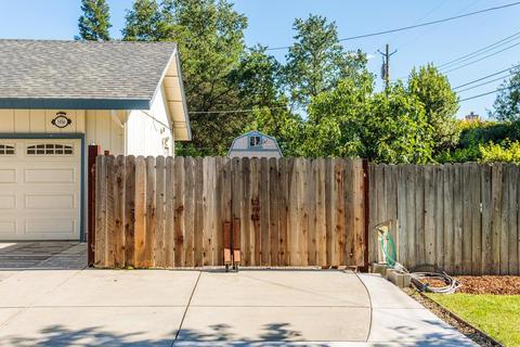 5456 Locust Ave, Carmichael, CA 95608 photo 4