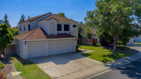 1608 Shadewood Dr, Modesto, CA 95355 photo 3