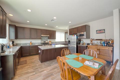 518 Mesquite Dr, Patterson, CA 95363 photo 10