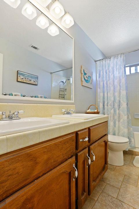 502 Swallow Dr, Manteca, CA 95336 photo 38