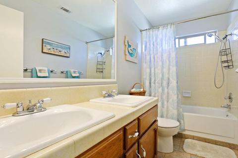 502 Swallow Dr, Manteca, CA 95336 photo 37