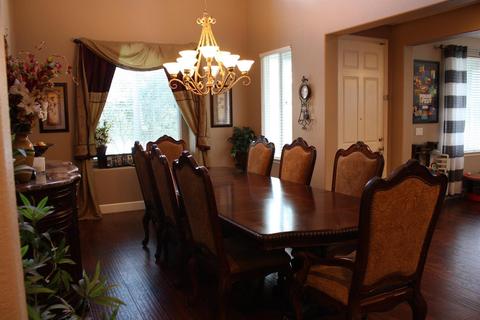 2805 Cancun Dr, Modesto, CA 95355 photo 9